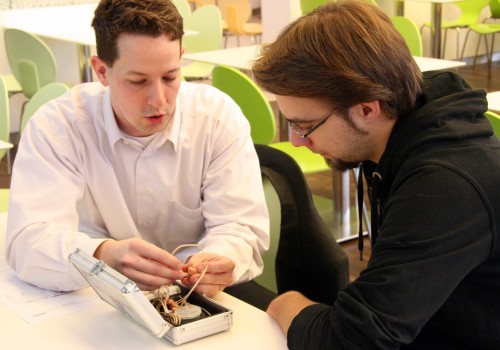 Guoth Zalán nyeremény átadás