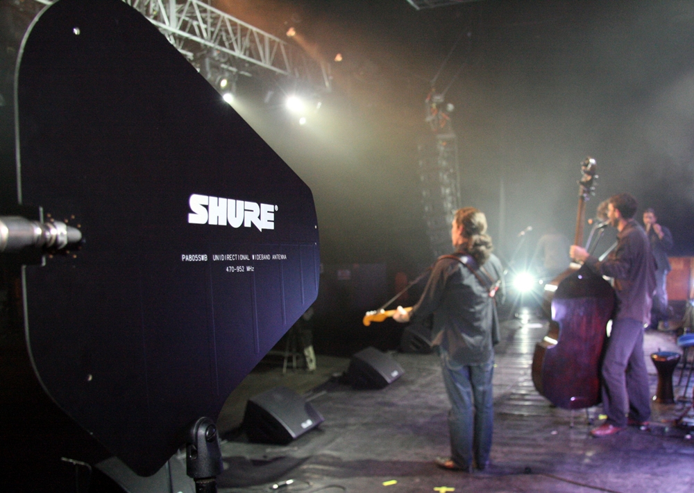 Shure antenna